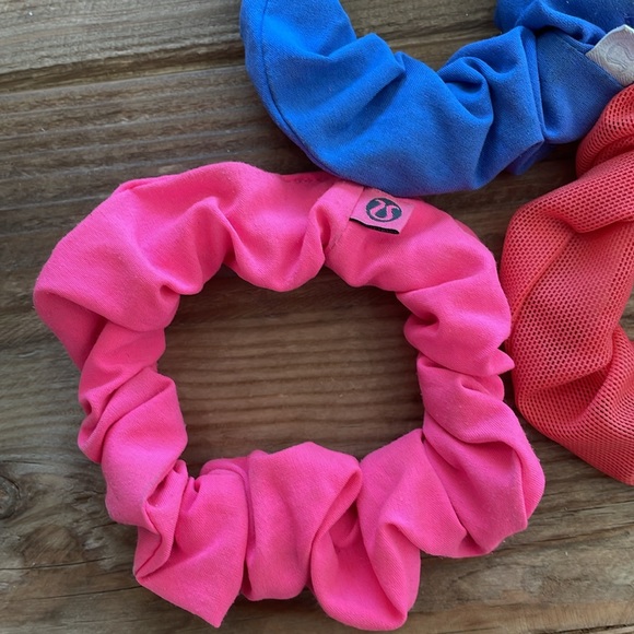 Lululemon Scrunchies - Picture 5 of 6